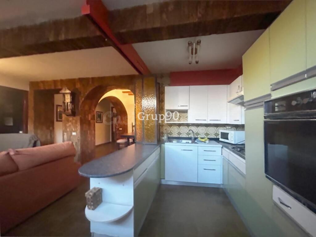 Casa de pueblo única en Artesa de Lleida + local + almacén - foto 4