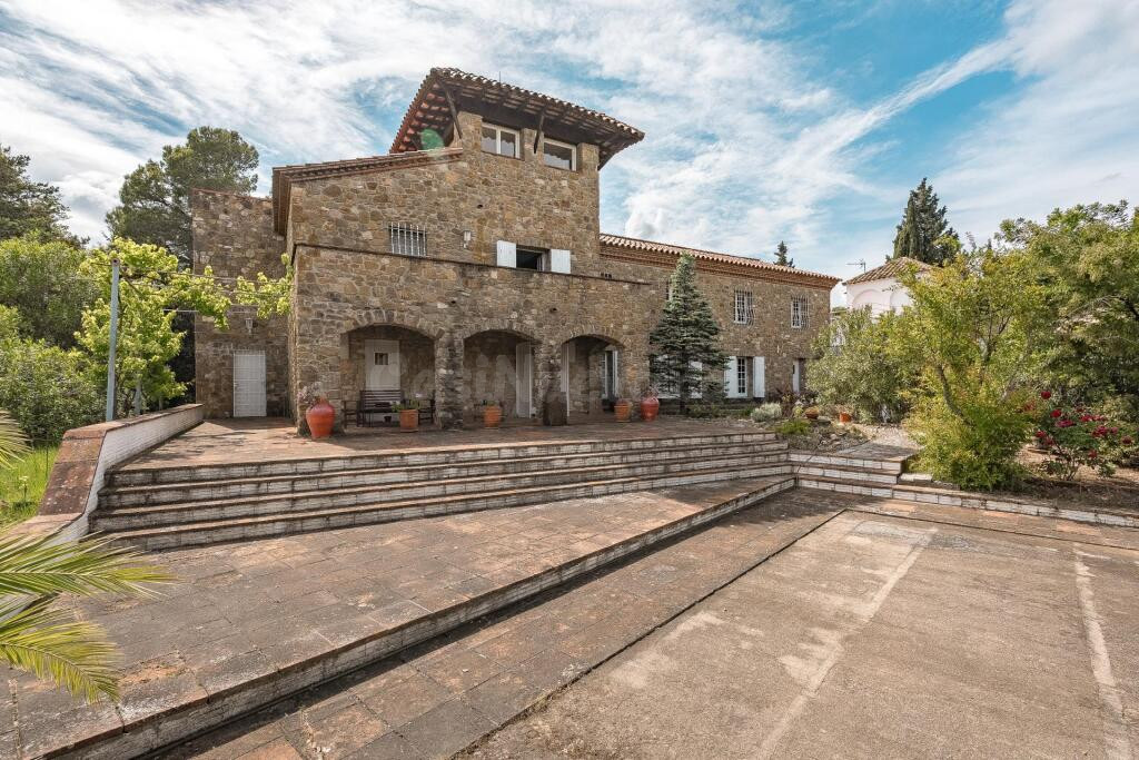 Exclusiva finca con carácter en el Alt Empordà
