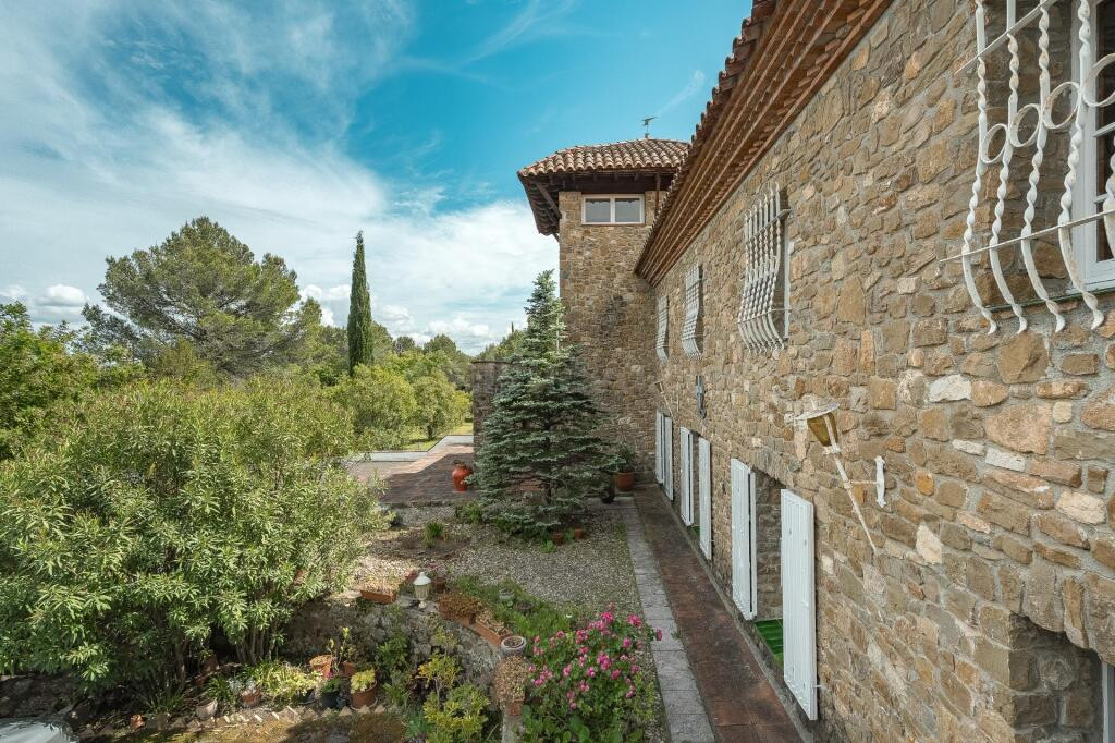 Exclusiva finca con carácter en el Alt Empordà - foto 6