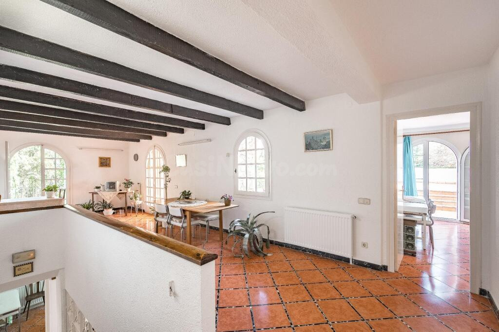 Exclusiva finca con carácter en el Alt Empordà - foto 9