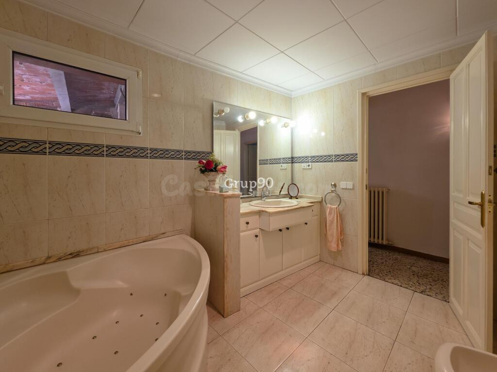 Espectacular casa de 567 m2 con infinitas posibilidades en A - foto 34