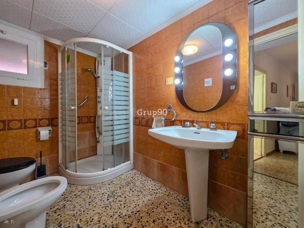 Espectacular casa de 567 m2 con infinitas posibilidades en A - foto 7
