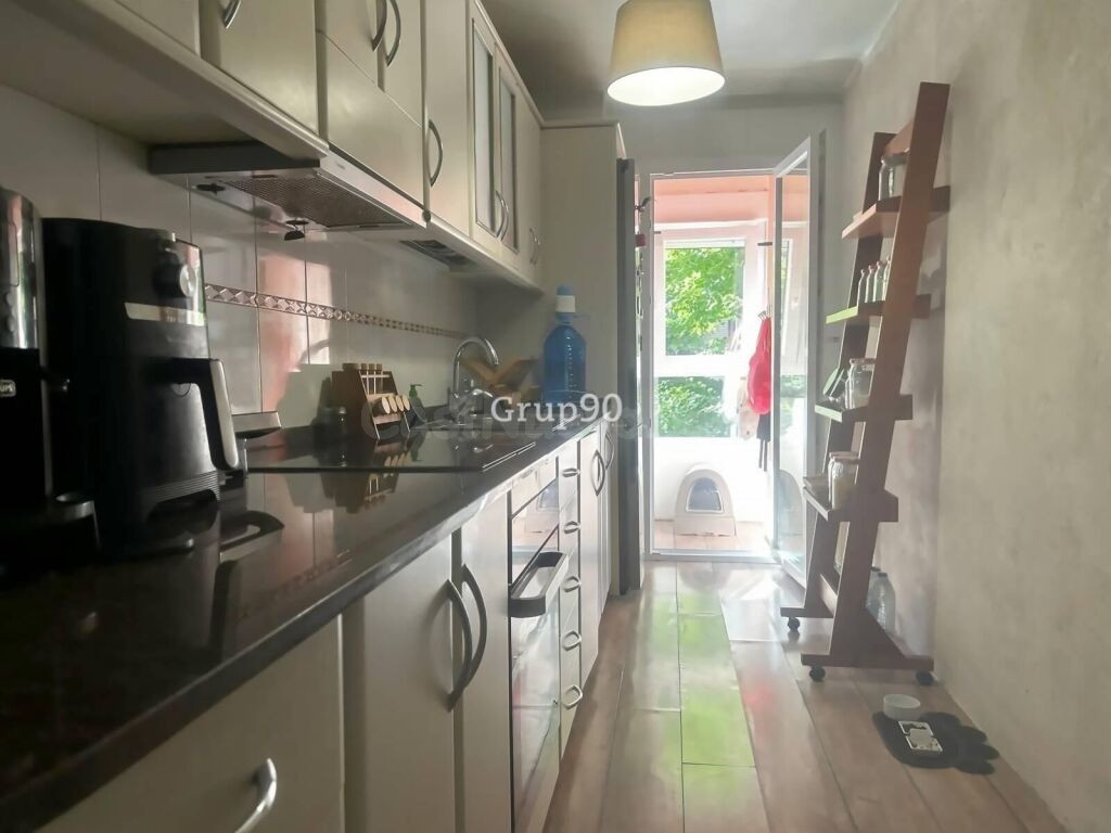 ¡VIVE EN EL CORAZÓN DE CAPPONT! Piso semireformado de 3 habi - foto 18
