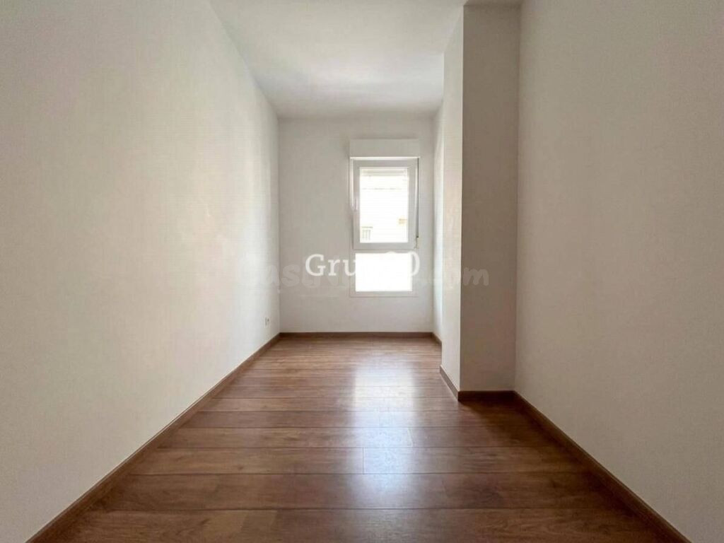 ¡VIVE EN EL CORAZÓN DE CAPPONT! Piso semireformado de 3 habi - foto 28