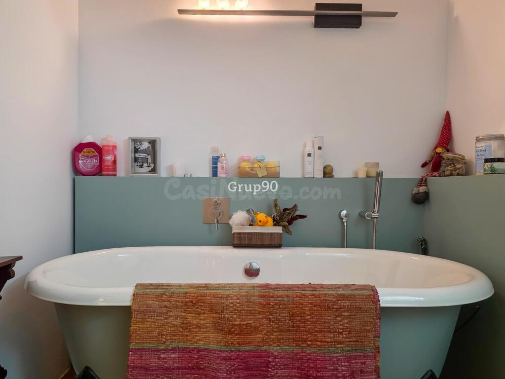 CASA CON DESPACHO PROFESIONAL EN EL CENTRO - foto 23