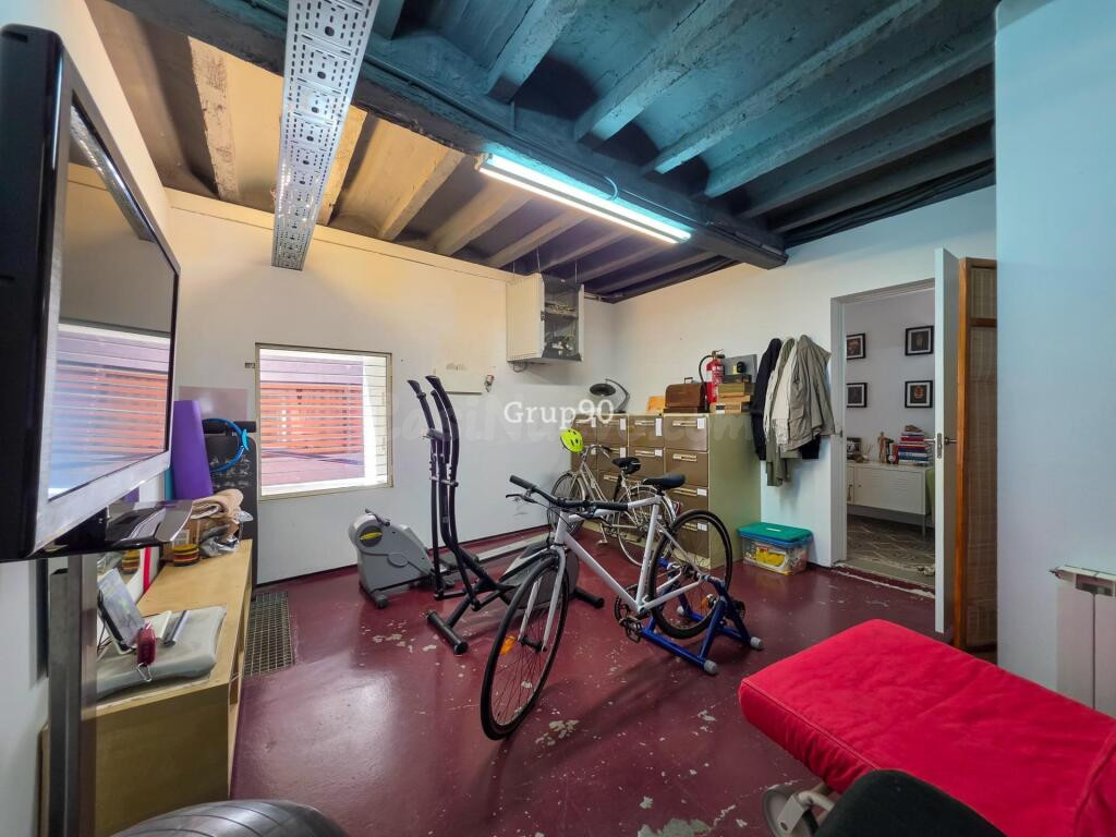 CASA CON DESPACHO PROFESIONAL EN EL CENTRO - foto 49