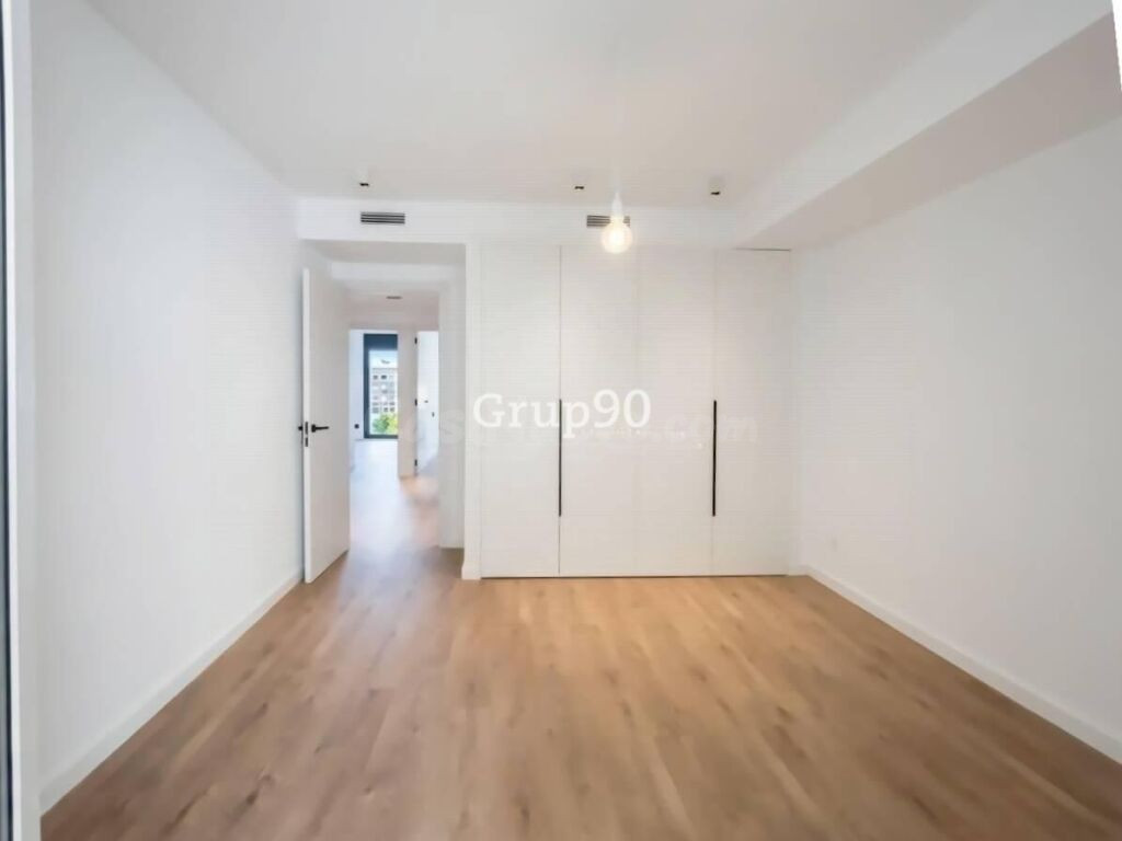 Piso señorial reformado a estrenar en Av. Madrid – Centro de - foto 39