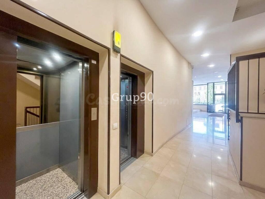Piso señorial reformado a estrenar en Av. Madrid – Centro de - foto 46