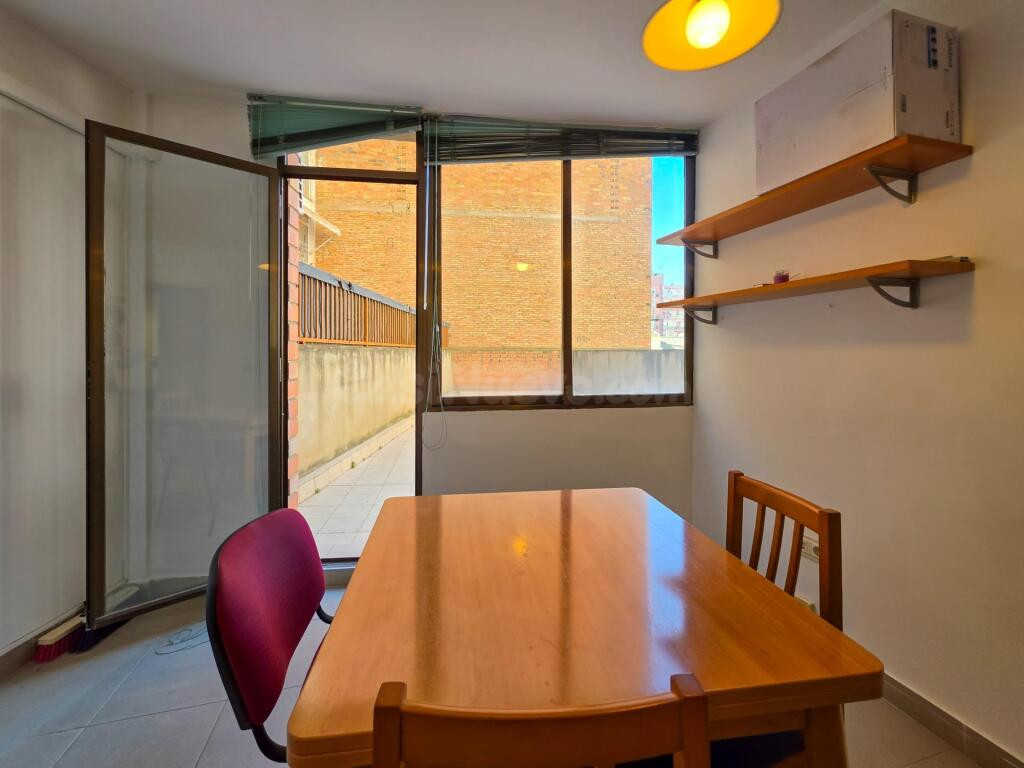 Gran Oficina céntrica con terraza - foto 4