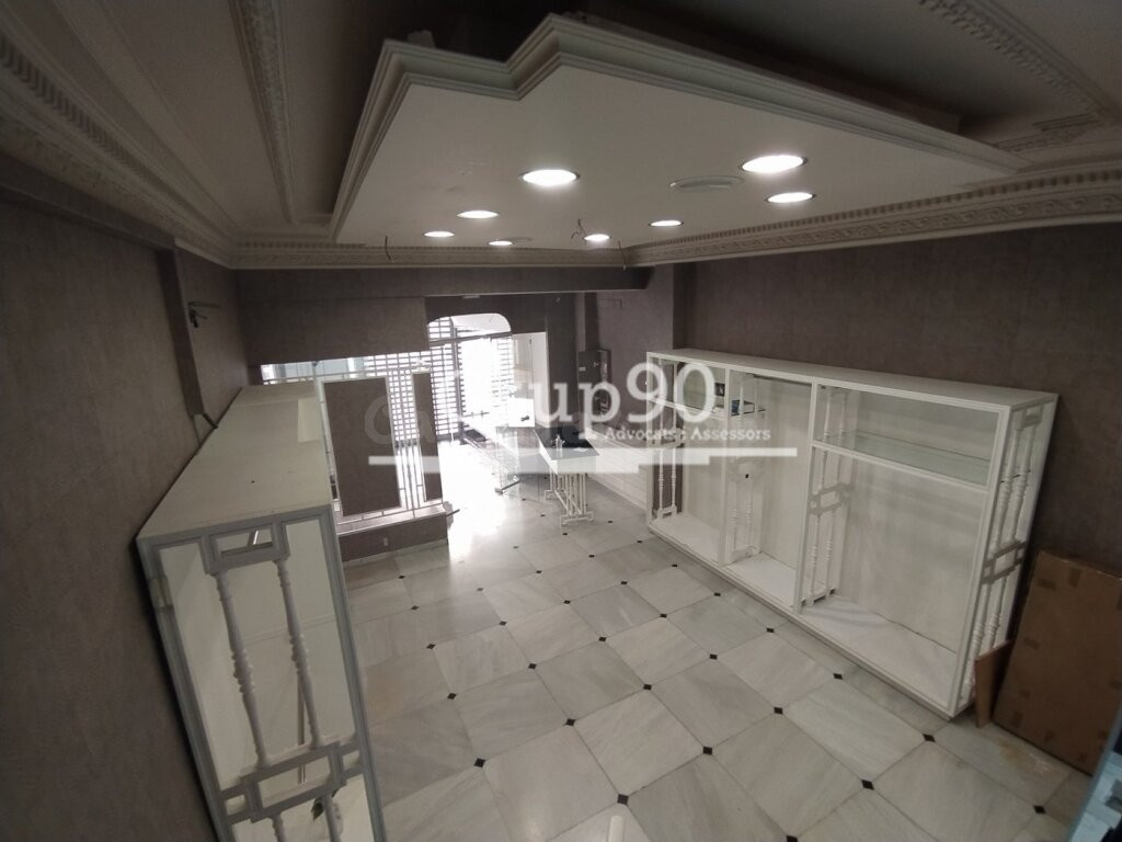 OPORTUNIDAD PARA TU NEGOCIO !! LOCAL EN EL EIX COMERCIAL - foto 7