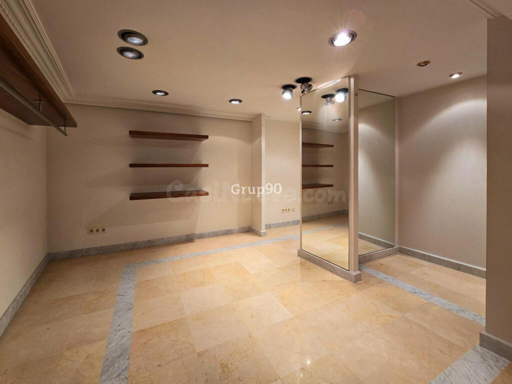 LOCAL COMERCIAL EN ZONA RICARDO VINYES - foto 12