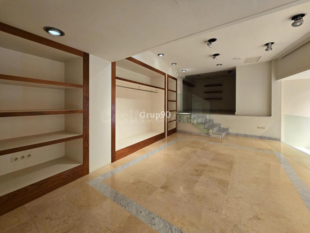 LOCAL COMERCIAL EN ZONA RICARDO VINYES - foto 13