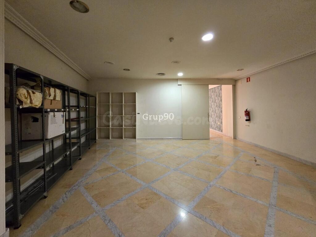 LOCAL COMERCIAL EN ZONA RICARDO VINYES - foto 23