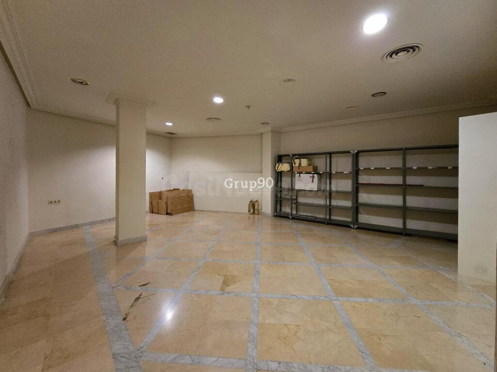 LOCAL COMERCIAL EN ZONA RICARDO VINYES - foto 24