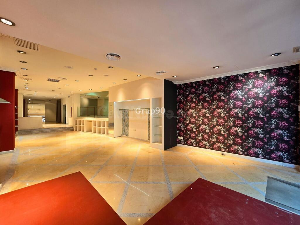 LOCAL COMERCIAL EN ZONA RICARDO VINYES - foto 5