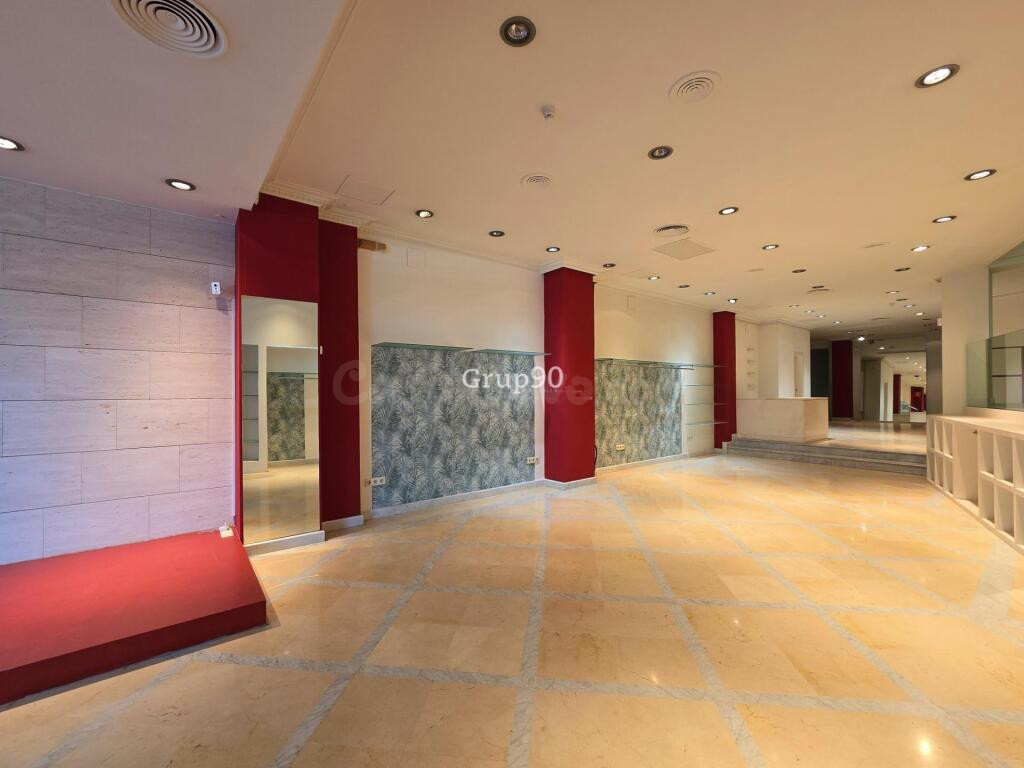 LOCAL COMERCIAL EN ZONA RICARDO VINYES - foto 6