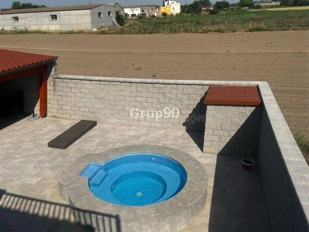 ? ESPECTACULAR CASA SEMINUEVA EN IVARS D’URGELL – ESPACIO, P - foto 21