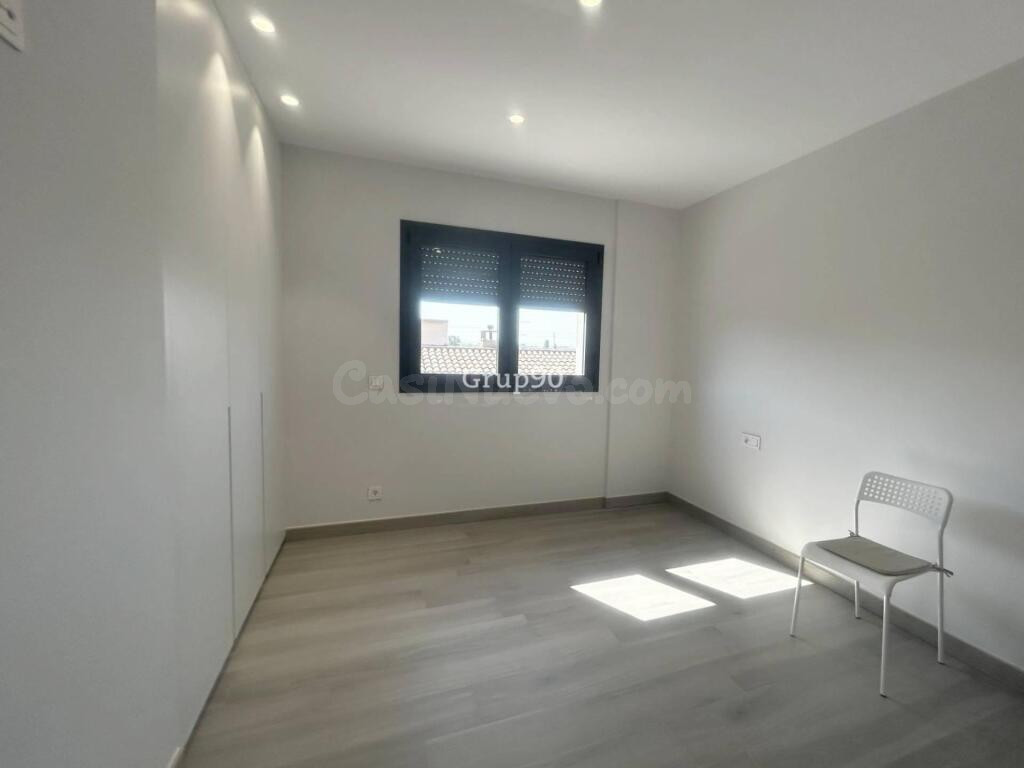 ? ESPECTACULAR CASA SEMINUEVA EN IVARS D’URGELL – ESPACIO, P - foto 45