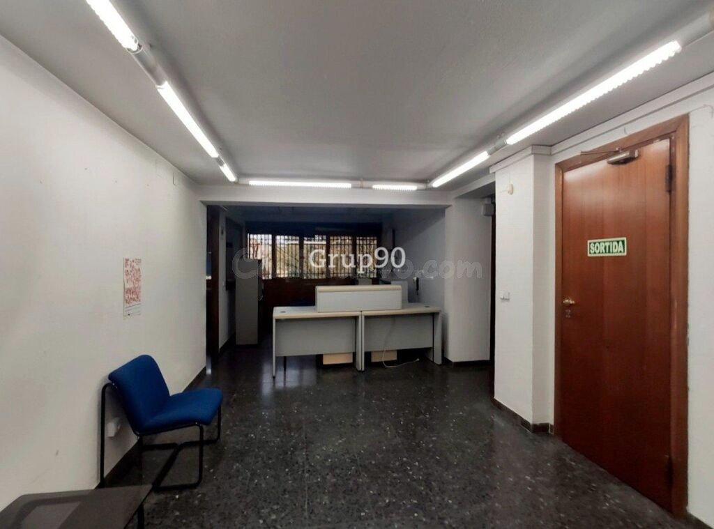 Gran local comercial en Passeig de Ronda, Lleida - foto 4