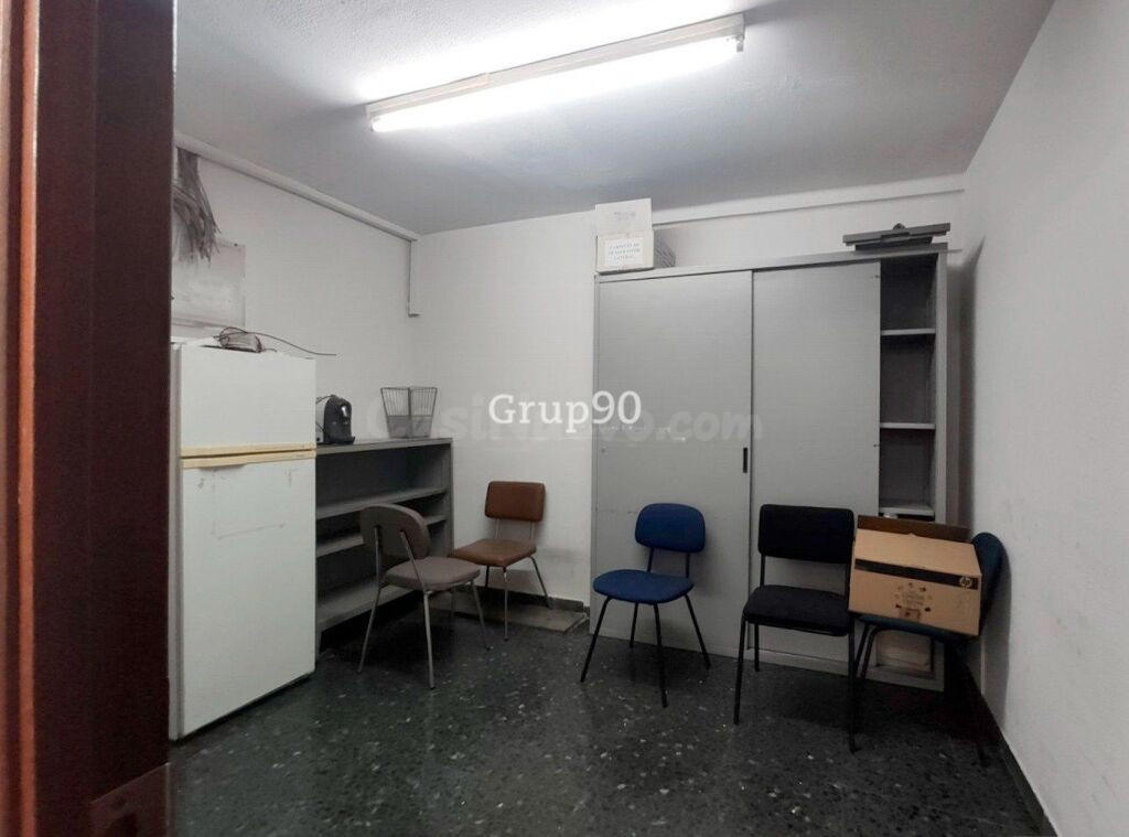 Gran local comercial en Passeig de Ronda, Lleida - foto 32