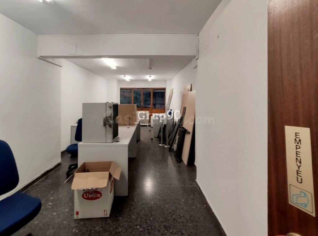 Gran local comercial en Passeig de Ronda, Lleida - foto 37