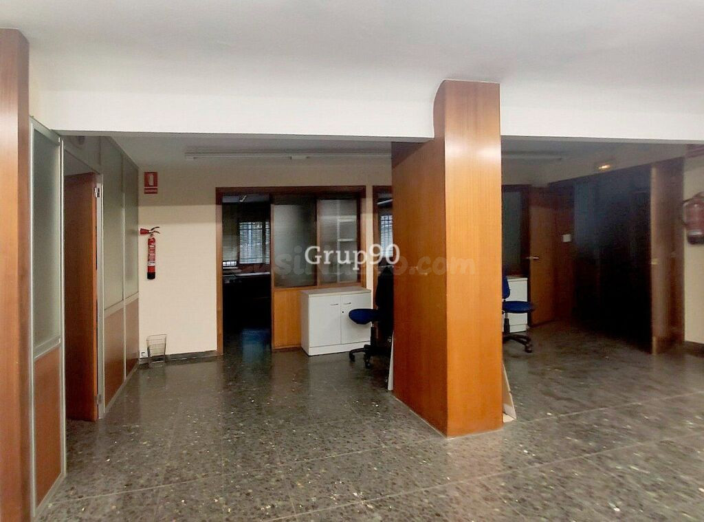 Gran local comercial en Passeig de Ronda, Lleida - foto 40