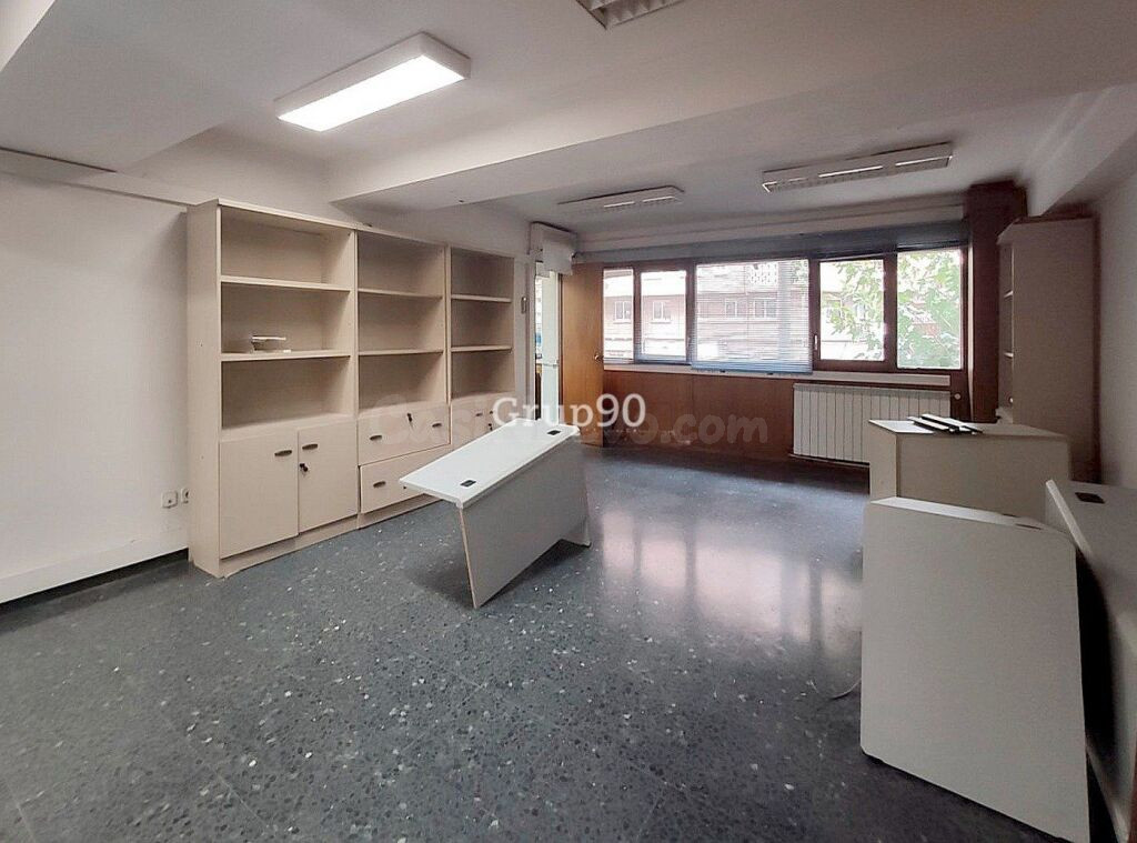 Gran local comercial en Passeig de Ronda, Lleida - foto 49