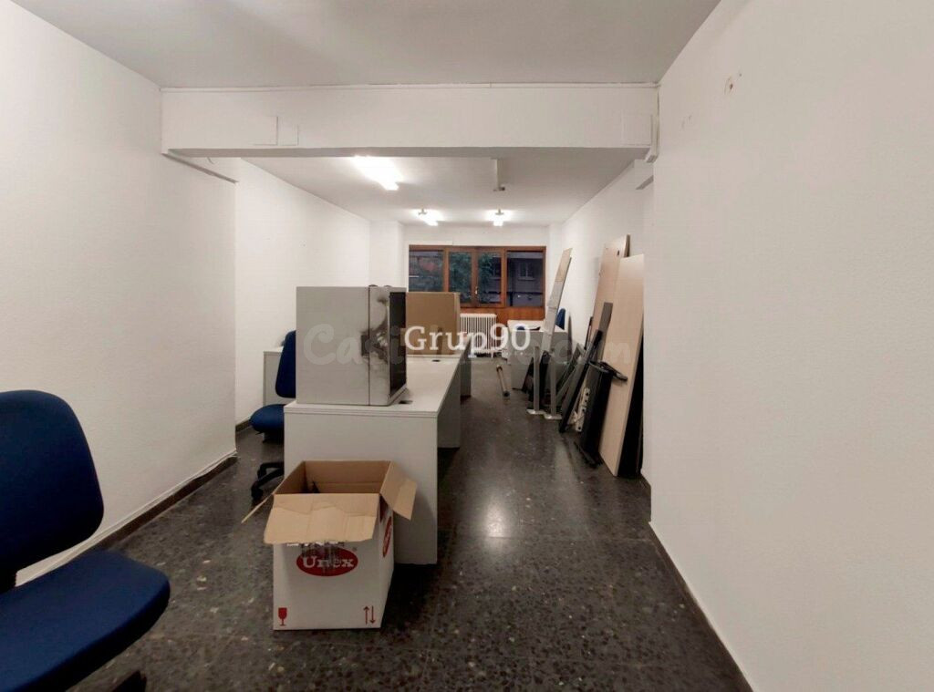 Gran local comercial en Passeig de Ronda, Lleida - foto 54