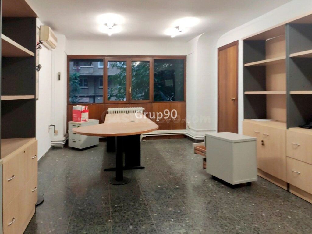 Gran local comercial en Passeig de Ronda, Lleida - foto 56