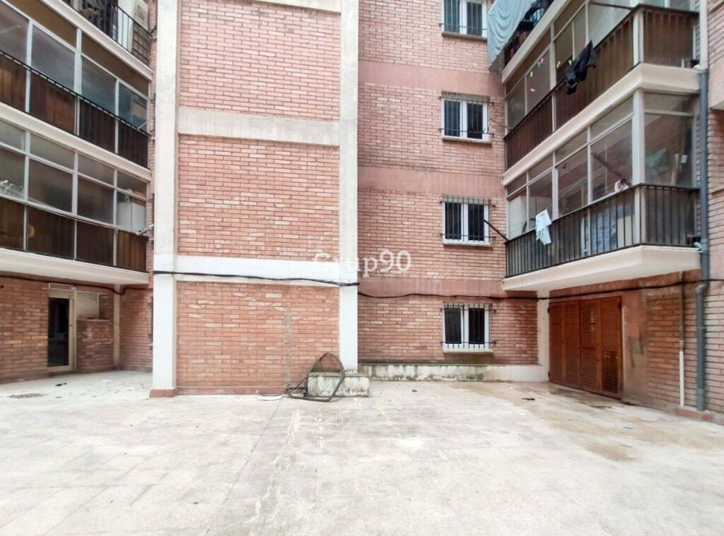 Gran local comercial en Passeig de Ronda, Lleida - foto 9