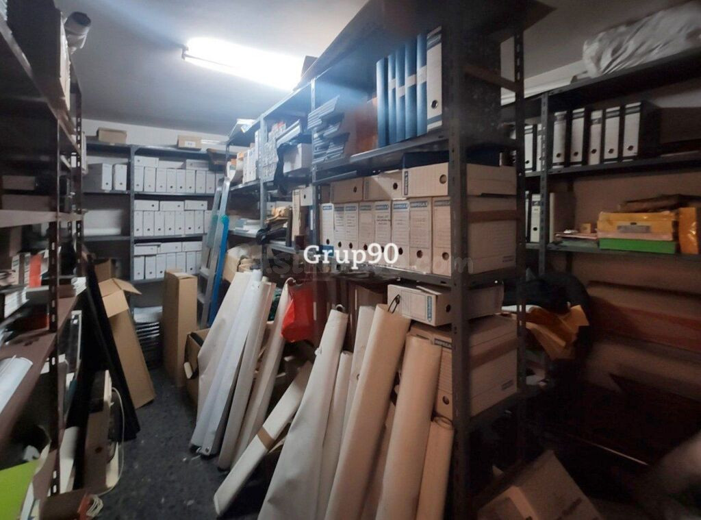 Gran local comercial en Passeig de Ronda, Lleida - foto 18