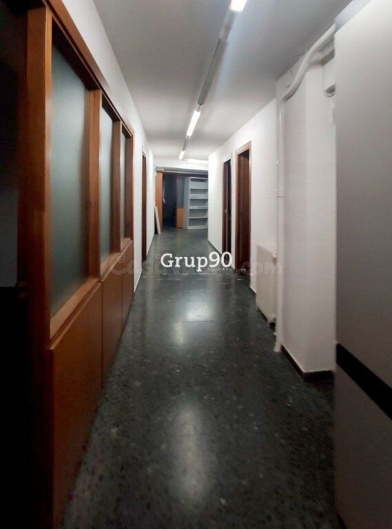 Gran local comercial en Passeig de Ronda, Lleida - foto 29