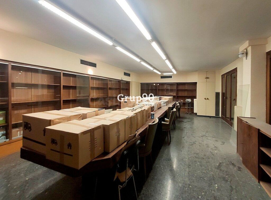 Gran local comercial en Passeig de Ronda, Lleida - foto 39