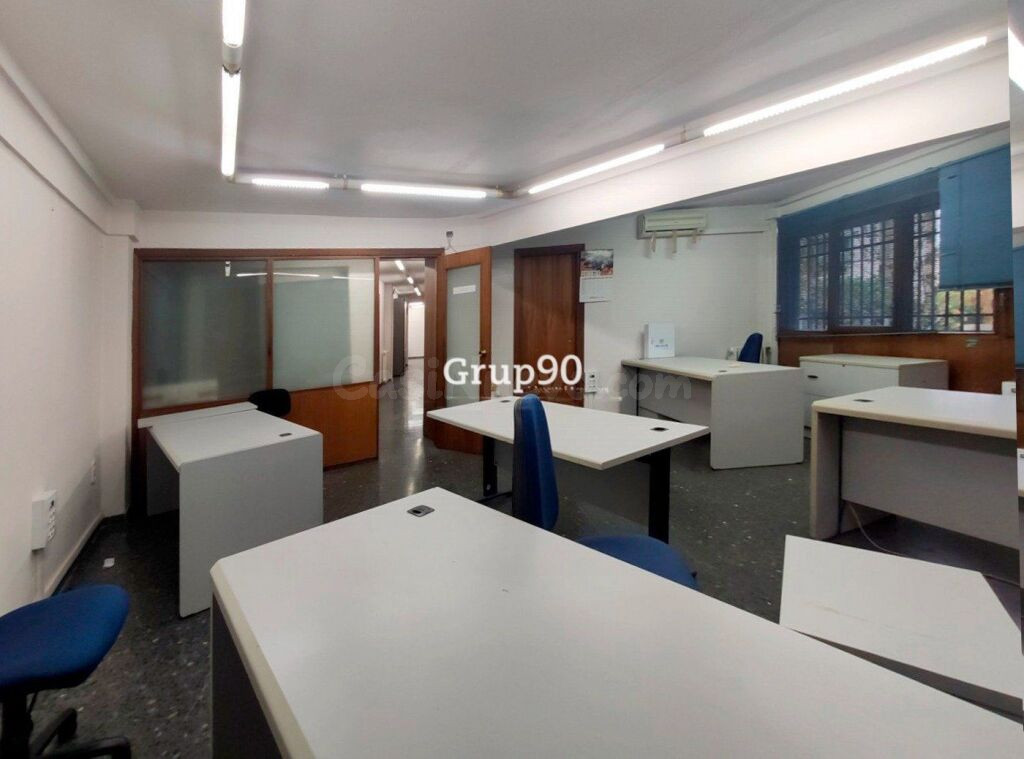 Gran local comercial en Passeig de Ronda, Lleida - foto 47
