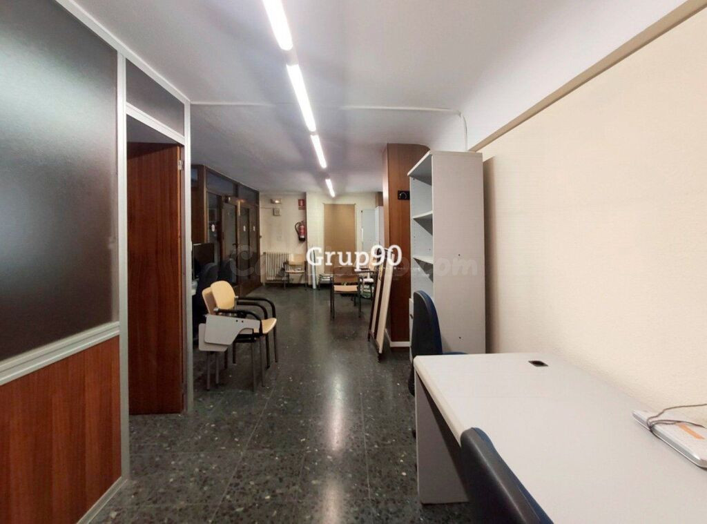 Gran local comercial en Passeig de Ronda, Lleida - foto 50