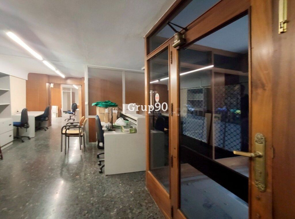 Gran local comercial en Passeig de Ronda, Lleida - foto 55