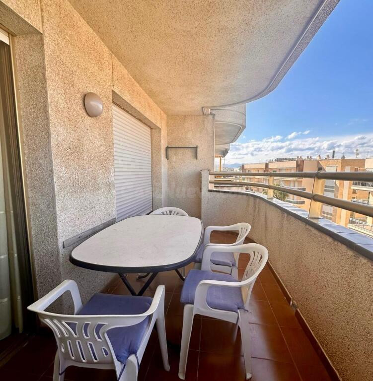 Encantador apartamento con párking en plaza Europa - foto 5
