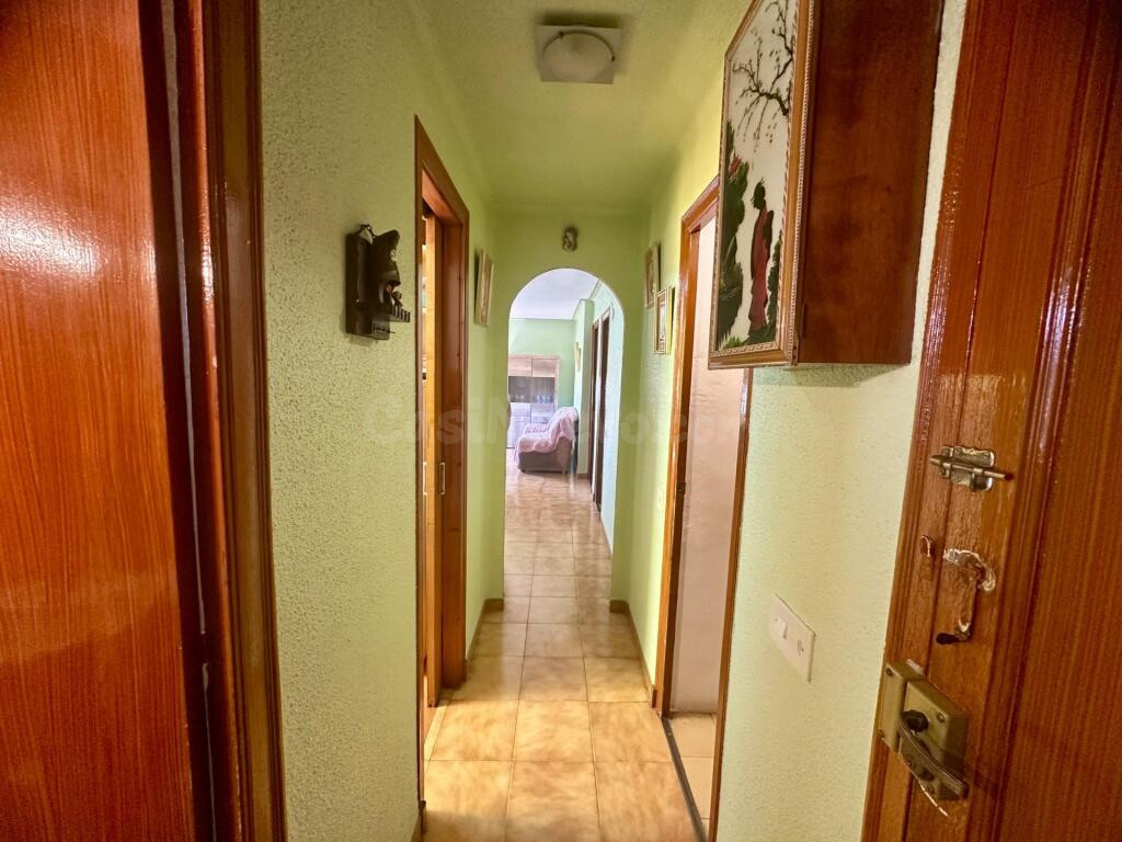 Céntrico piso para entrar a vivir en L'Aldea - foto 14