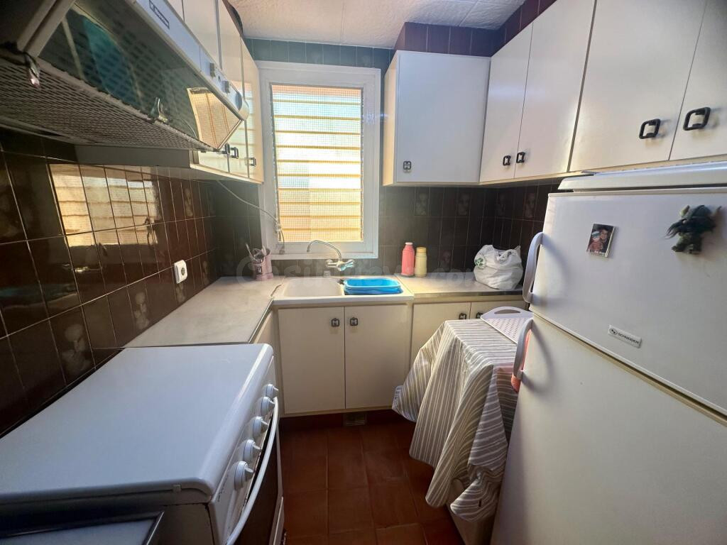 Céntrico piso para entrar a vivir en L'Aldea - foto 24