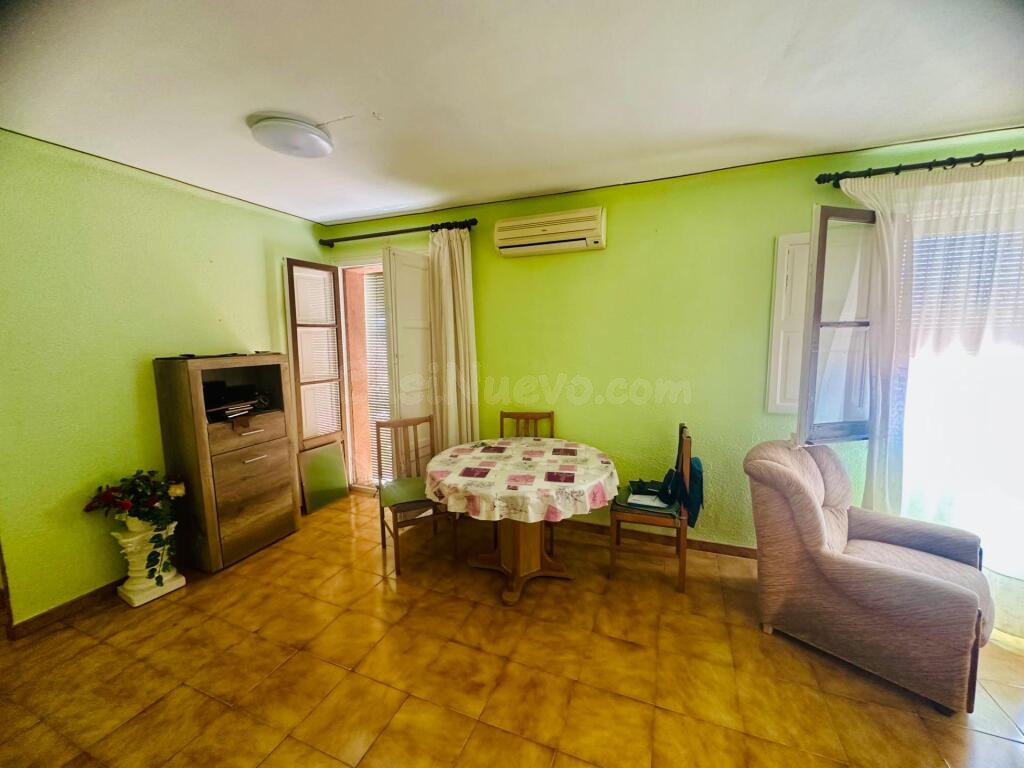 Céntrico piso para entrar a vivir en L'Aldea - foto 5