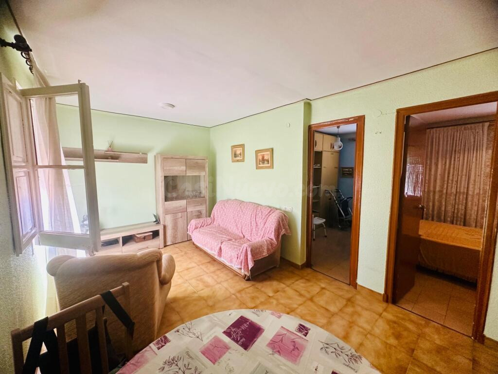 Céntrico piso para entrar a vivir en L'Aldea - foto 9