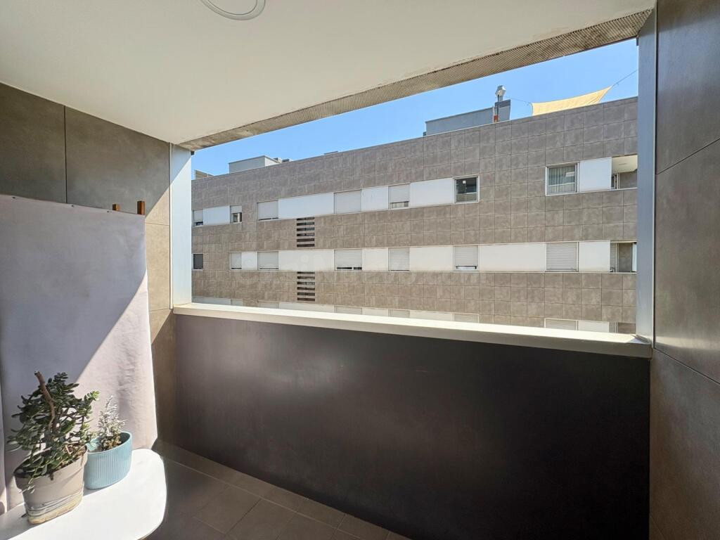 Magnífico Piso con Balcón junto al Fórum - foto 11