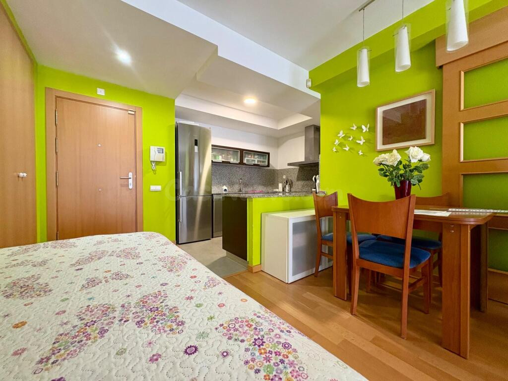 Magnífico Piso con Balcón junto al Fórum - foto 5