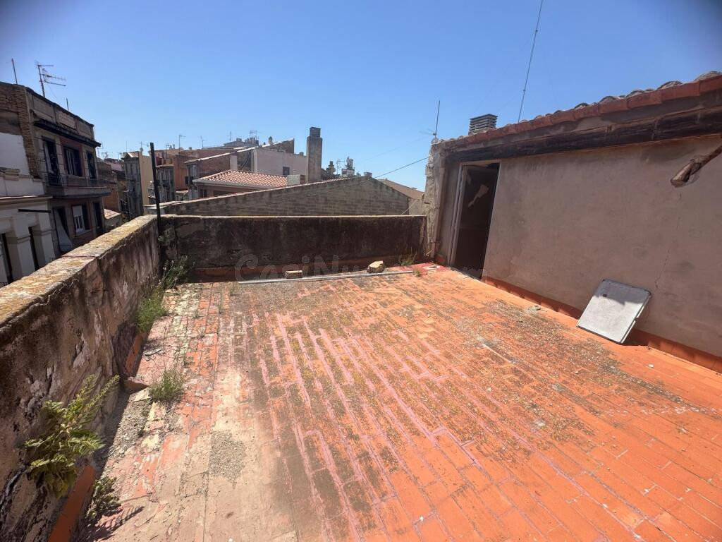 Ático gran terraza a reformar en el centro de Tortosa - foto 2