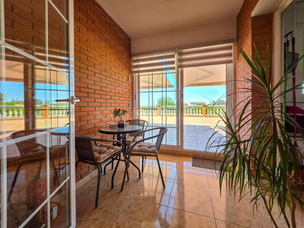 ? GRAN FINCA CON XALET, NAVE Y AMPLIA PARCELA – MÚLTIPLES PO - foto 17