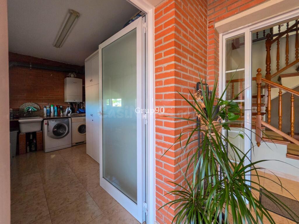 ? GRAN FINCA CON XALET, NAVE Y AMPLIA PARCELA – MÚLTIPLES PO - foto 18