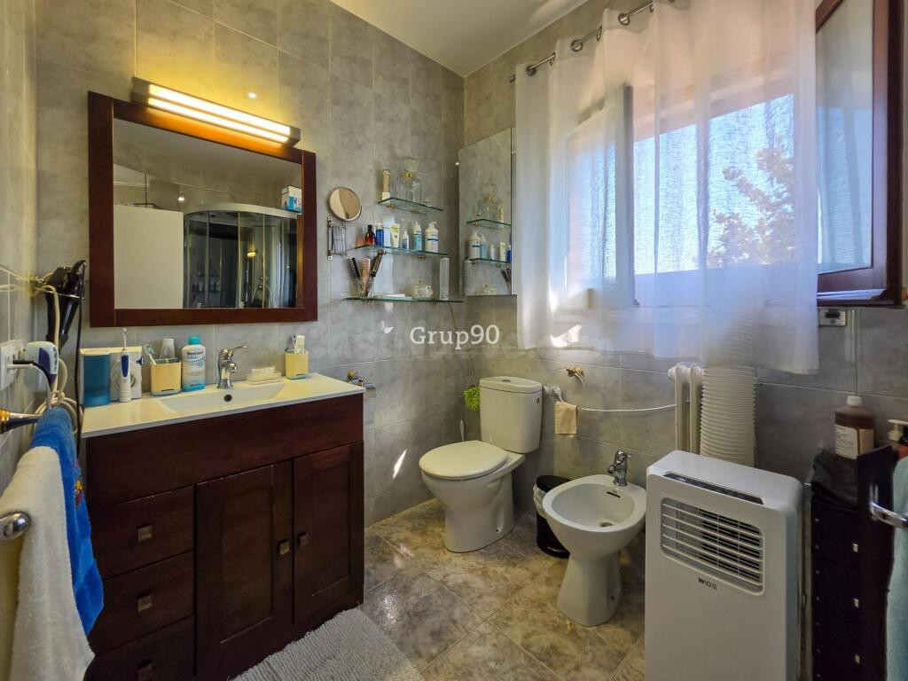 ? EXCLUSIVO CHALET INDEPENDIENTE CON PISCINA Y AMPLIA PARCEL - foto 53