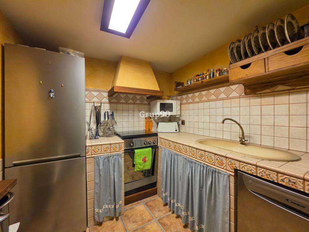? EXCLUSIVO CHALET INDEPENDIENTE CON PISCINA Y AMPLIA PARCEL - foto 57