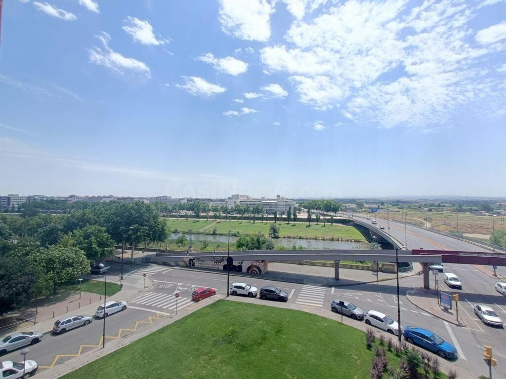 ? ¡Oportunidad para inversores! Edificio con rentabilidad en - foto 5