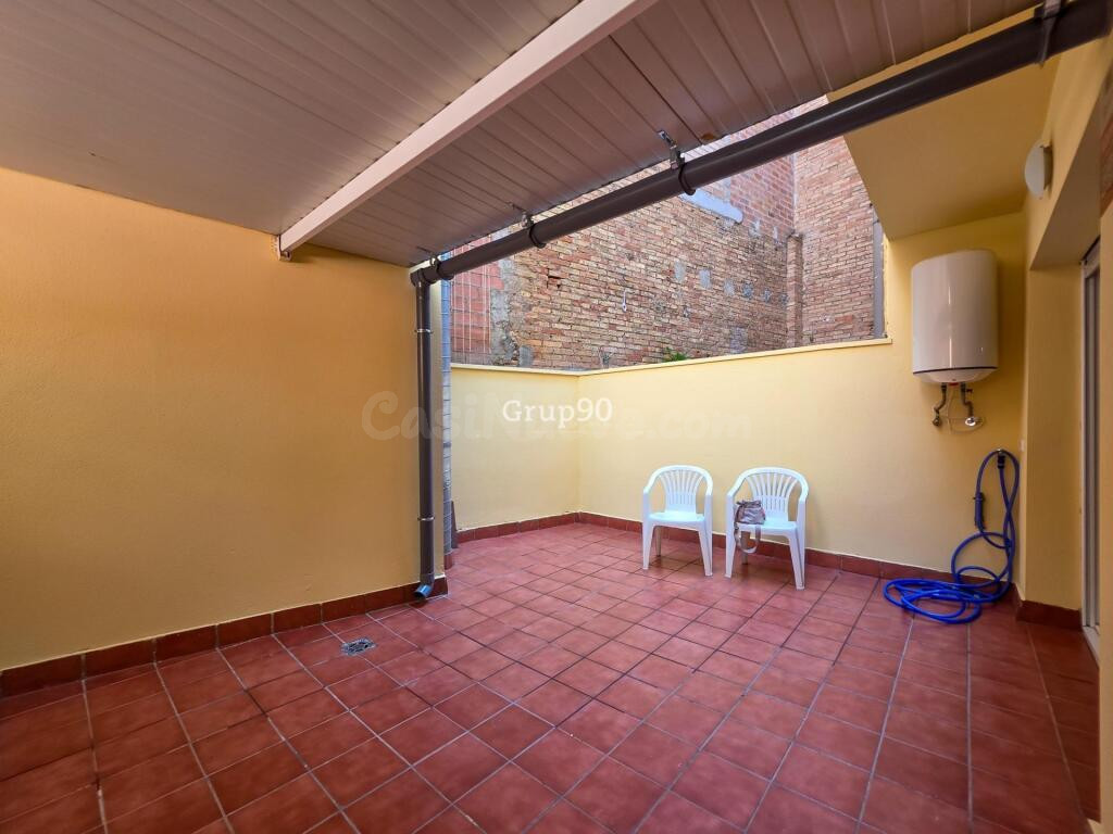 ¡REFORMADO Y LISTO PARA ENTRAR A VIVIR! Acogedor apartamento - foto 11